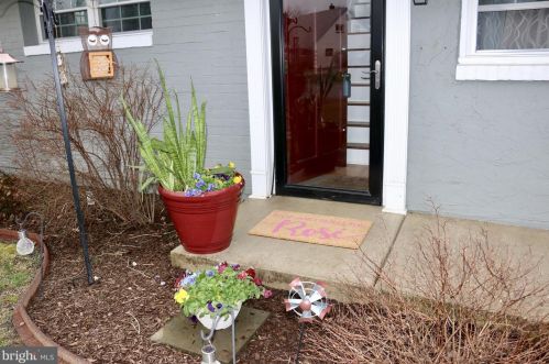 1410 Montgomery Rd, Wilmington, DE 19805-1226