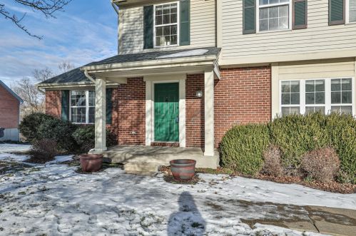 8812 Sentry Dr, Florence, KY 41042-8299