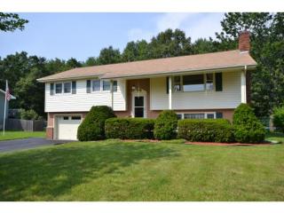 223 Belwood Ave, Colchester, VT 05446-6589