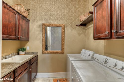 27495 125 Dr, Peoria AZ 85383-0363 exterior