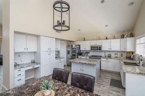 2117 123rd Dr, Avondale, AZ 85392-5525