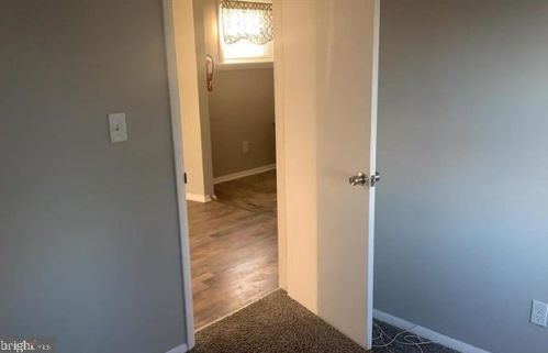 27 Wood St, West Deptford NJ  08066-1444 exterior