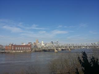 908 Vernon Pl, Covington, KY 41016-3401