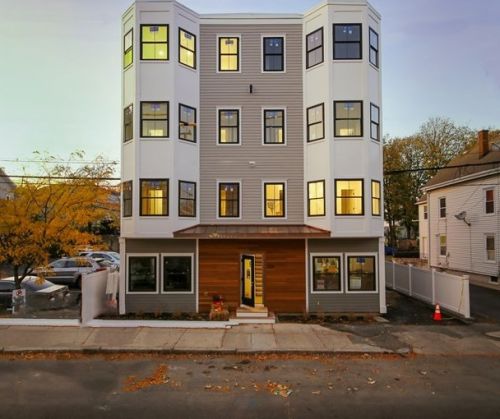 208 Spencer Ave, Chelsea MA  02150-2218 exterior