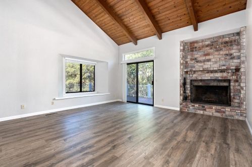 17864 Minnow Way, Lake Wildwood, CA 95946-9656