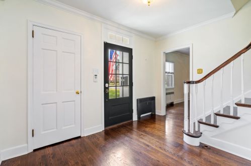 315 Church Ln, Sewickley, PA 15143-1013