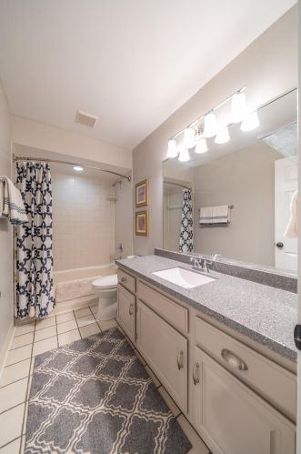 9221 Tranquility Dr, Florence KY  41042-9694 exterior