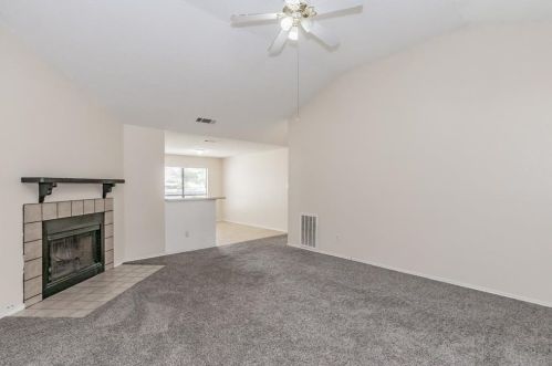 764 Little Creek Dr, Euless, TX 76039-3456
