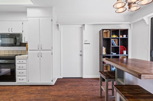 1749 Cape Cod Cir, Lodi CA  95242-4204 exterior