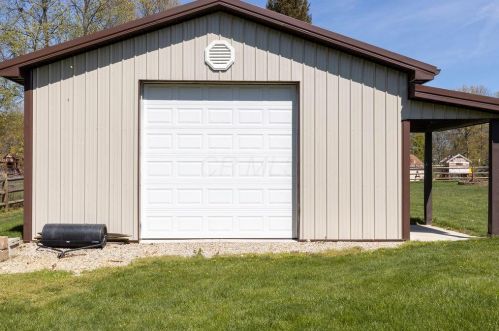 138 Cavalcade Ln, Pataskala OH  43062-9544 exterior