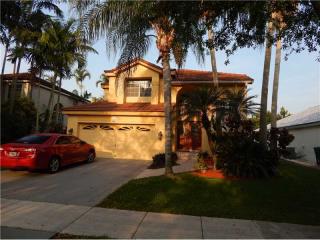 2820 Montevideo Ave, Hollywood, FL 33026-4540