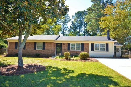 2432 Wickham Rd, Kernersville, NC 27284-4353