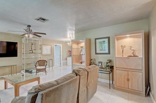 1455 Shannondale Rd, West Palm Beach FL  33406-3233 exterior