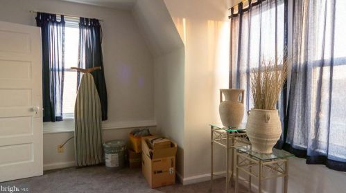 2927 Derry St, Harrisburg PA 17111-1644 exterior