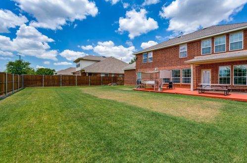 408 Florence Dr, Rockwall TX  75087-5807 exterior