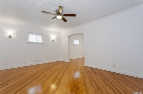 118-06 225th St, Jamaica, NY 11411-2012