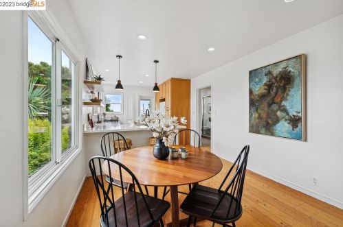 4817 Brookdale Ave, Oakland CA  94619-2510 exterior