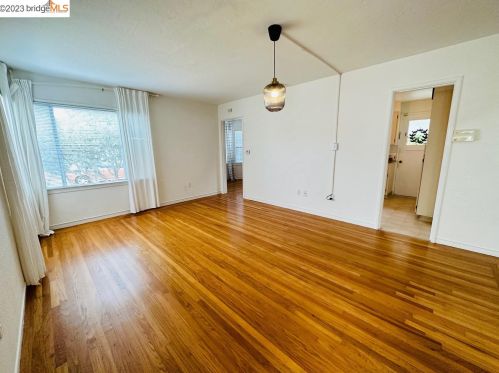 6120 Panama Ave, Richmond CA  94804-5524 exterior