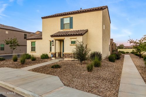 3929 79th Dr, Phoenix AZ  85043 exterior