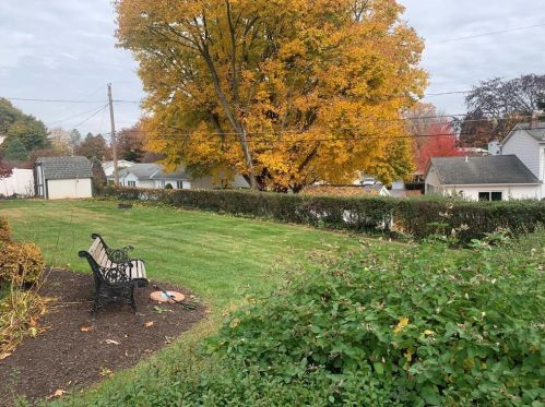 1545 Walnut Ln, Macungie PA  18062-9407 exterior