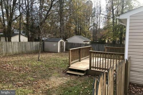314 Durham Dr, Fredericksburg, VA 22407-1706