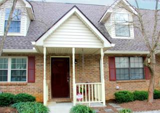 9206 Shady Bend Ln, Knoxville, TN 37922-3685