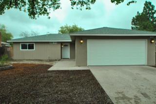2362 Attucks Ave, Fresno, CA 93706-4801