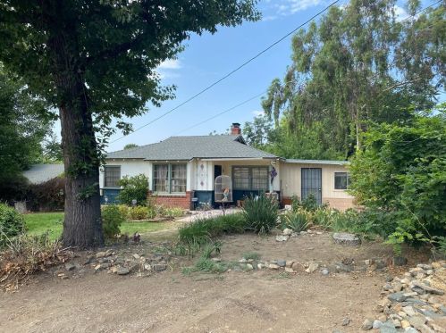 2315 Bonview Dr, Mountain Home Village, CA 92359-9638