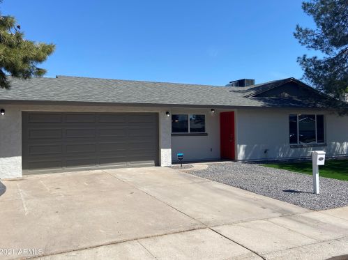 5038 Vista Ave, Glendale, AZ 85301-1553