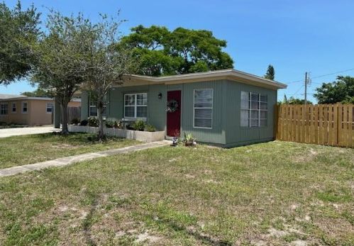 941 Croton Rd, Melbourne, FL 32935-3153