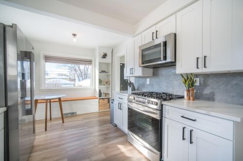 3265 93rd St, Milwaukee WI  53222-3510 exterior