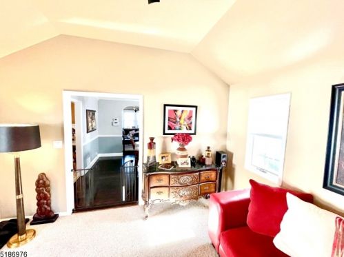 74 Richmond Ter, Rahway NJ  07065-1514 exterior