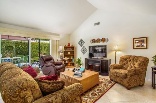 25219 Huron St, Loma Linda CA  92354-3609 exterior