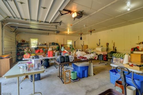 40 Lake Pochung Rd, Wantage NJ  07461-4126 exterior