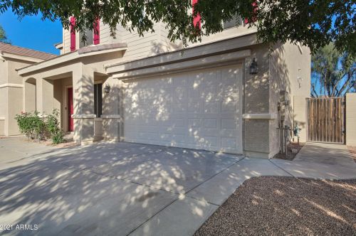 4487 Cobblestone St, Gilbert, AZ 85297-4589