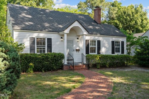 2508 Mcneill Cir, Fayetteville, NC 28303-4733