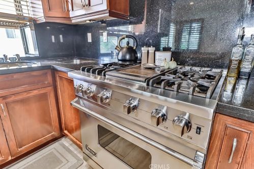 26316 Plata Ln, Calabasas CA  91302-2611 exterior