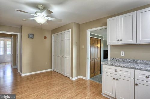 126 Cedar St, Carlisle PA  17013-2201 exterior