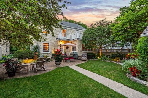 3164 51 Blvd, Milwaukee WI 53216-3236 exterior