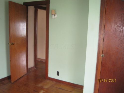 1219 Main St, Washington Ch OH  43160-1961 exterior