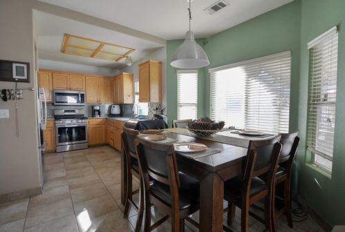 607 Grape St, Los Banos CA  93635-6372 exterior