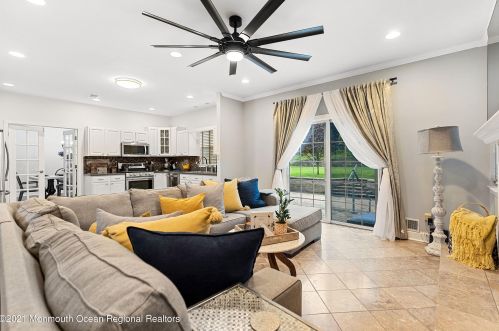 240 Sunnybrook Rd, Jackson Twp NJ  08527-4615 exterior