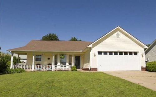 2407 Broken Hill Dr, Van Buren, AR 72956-6469