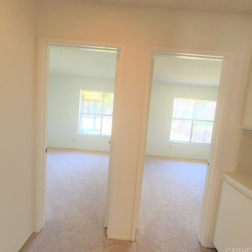 28535 Winterdale Dr, Santa Clarita CA  91387-3136 exterior