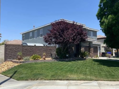 14116 Mare Ln, Victorville, CA 92394-7528
