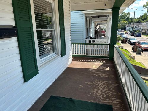 9 30th St, Covington, KY 41015-1206