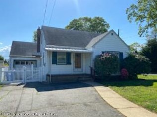 397 Conover Pl, Tinton Falls, NJ 07701-6118
