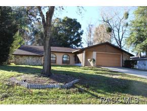 419 Nola St, Inverness, FL 34452-5962