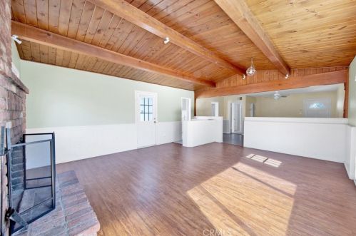 44035 Cedar Ave, Lancaster CA  93534-4422 exterior