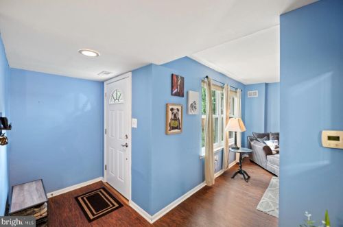 3080 Harbour Dr, Palmyra NJ 08065-2219 exterior